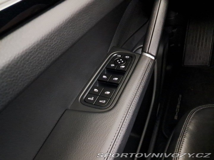 Porsche Cayenne V6 2023