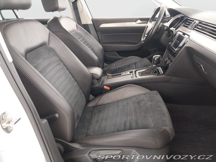 Volkswagen Ostatní modely Passat Highline 2.0 BiTDI 2015