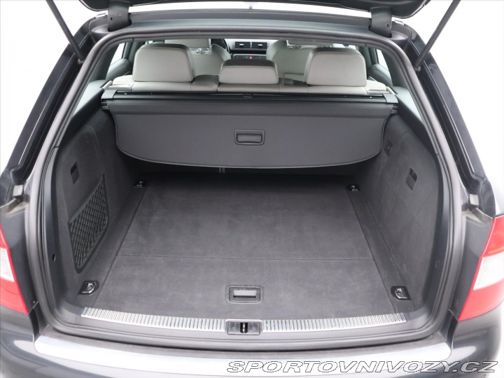 Audi S4 4,2 V8 253kW Quattro Reca 2004