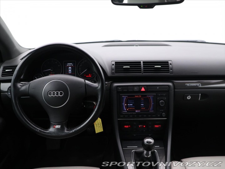 Audi S4 4,2 V8 253kW Quattro Reca 2004