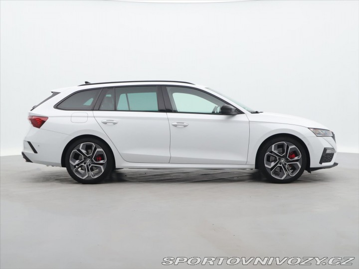 Škoda Octavia RS 2,0 TSI 180kW DSG RS 1.Ma 2021