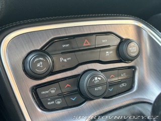 Dodge Challenger 2015