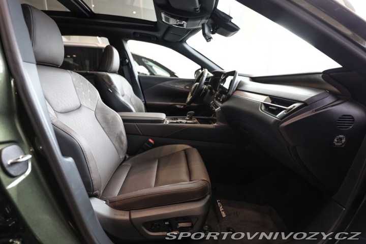 Lexus Ostatní modely RX 450h+ 2.5 PHEV LUXURY PAN 1800