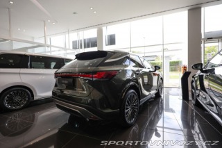 Lexus Ostatní modely RX 450h+ 2.5 PHEV LUXURY PAN 1800