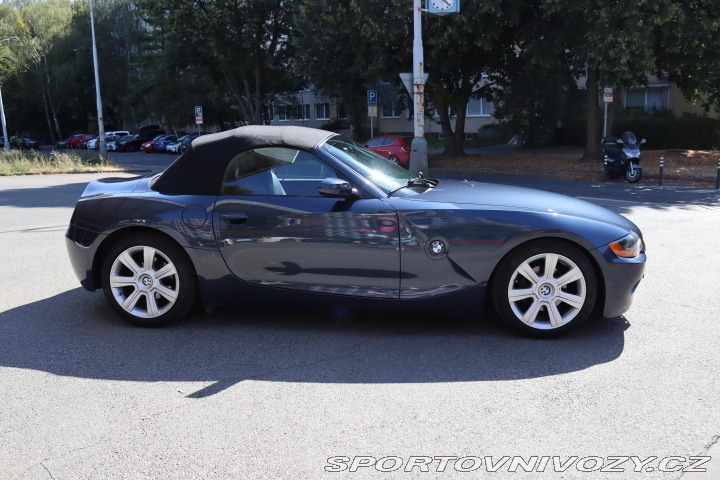 BMW Z4 BMW Z4 Roadster 2.5i (141 2004