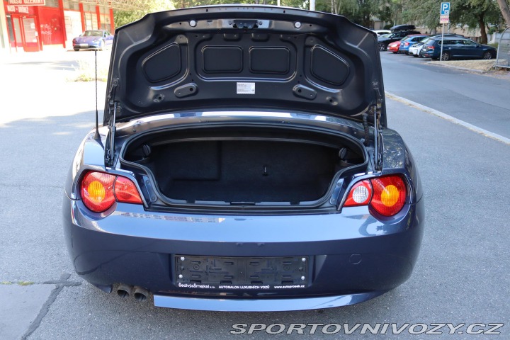 BMW Z4 BMW Z4 Roadster 2.5i (141 2004