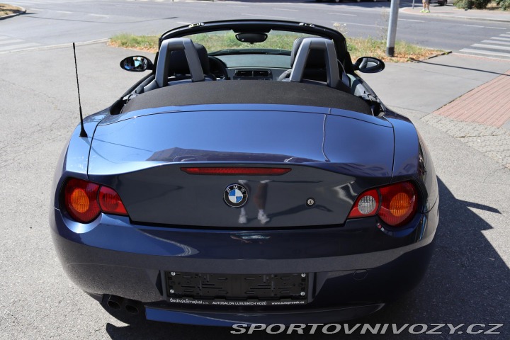 BMW Z4 BMW Z4 Roadster 2.5i (141 2004