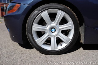 BMW Z4 BMW Z4 Roadster 2.5i (141 2004