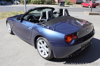 BMW Z4 BMW Z4 Roadster 2.5i (141 2004