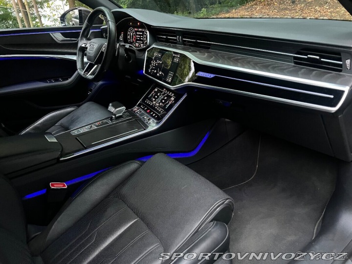 Audi RS7 2021