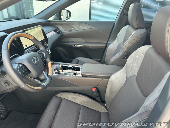 Lexus Ostatní modely RX 450h+ 2.5 PHEV LUXURY PAN 1800