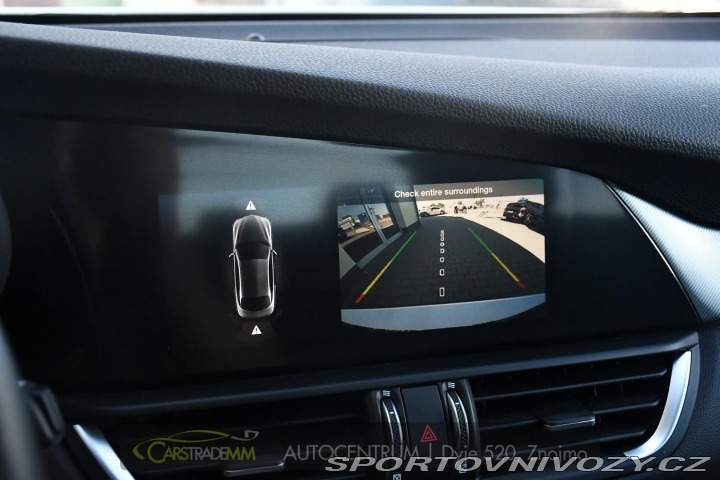 Alfa Romeo Giulia 2.0 TURBO 16V 206kW Q4 VE 2025