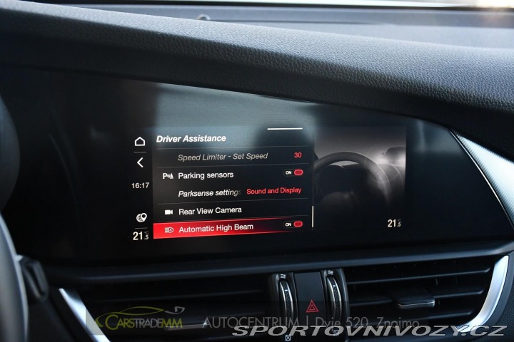Alfa Romeo Giulia 2.0 TURBO 16V 206kW Q4 VE 2025