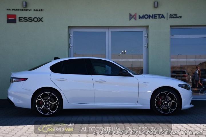 Alfa Romeo Giulia 2.0 TURBO 16V 206kW Q4 VE 2025