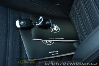 Alfa Romeo Giulia 2.0 TURBO 16V 206kW Q4 VE 2025