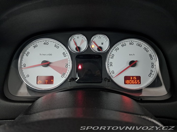 Peugeot 307 CC 2.0 2004