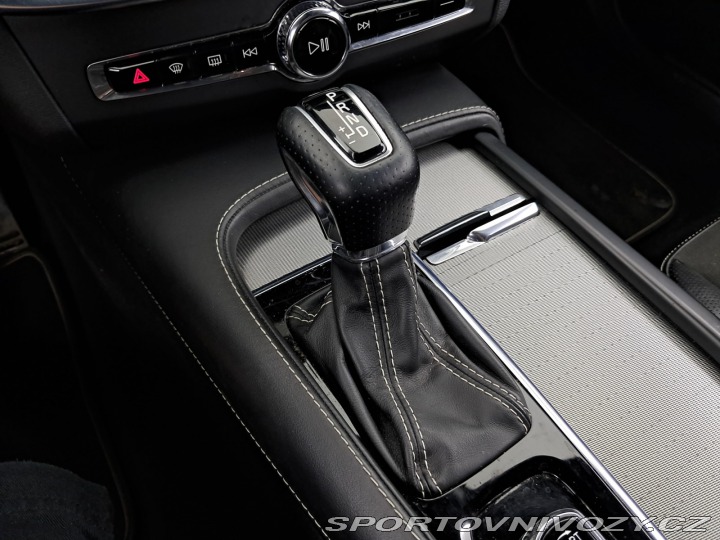 Volvo V90 D5 AWD 2019