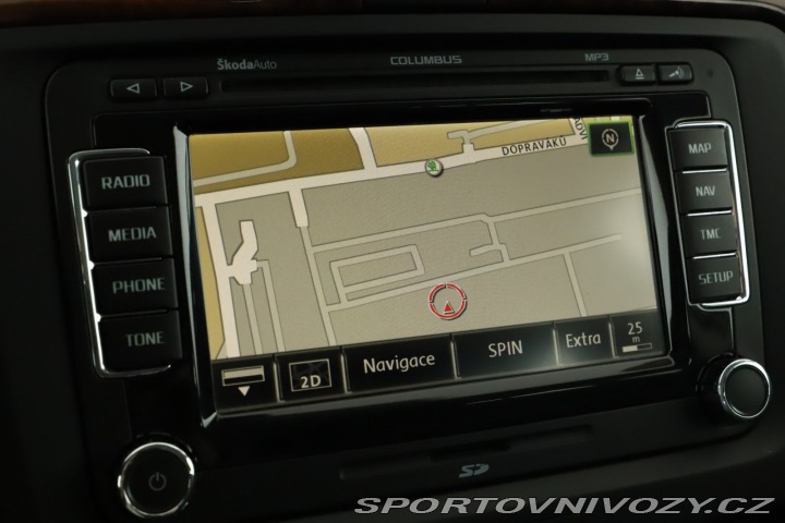 Škoda Superb Elegance 3.6 FSI V6 2011