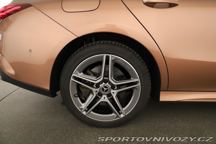 Mercedes-Benz CLA AMG Paket 250 e 2023