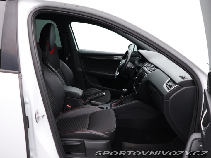 Škoda Octavia RS 2,0 TDI RS 135kW DSG CZ 2015