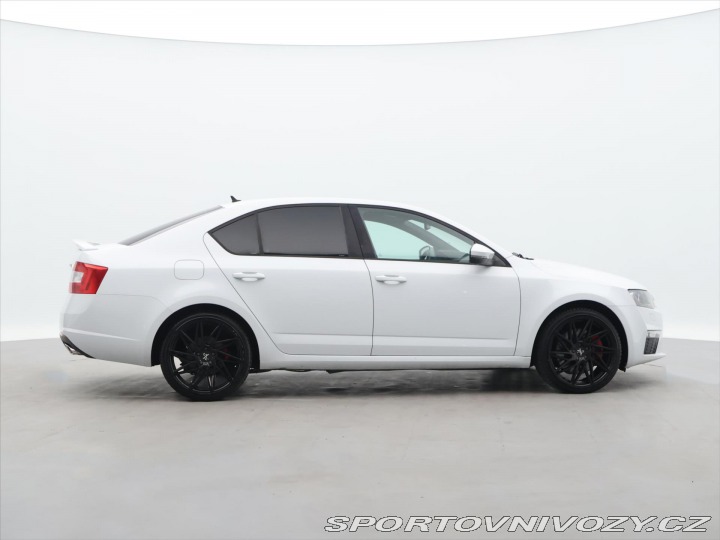 Škoda Octavia RS 2,0 TDI RS 135kW DSG CZ 2015