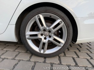 Audi A6 3,0 TDi, 150 kW, S-Line 2011