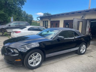 Ford Mustang 3,7