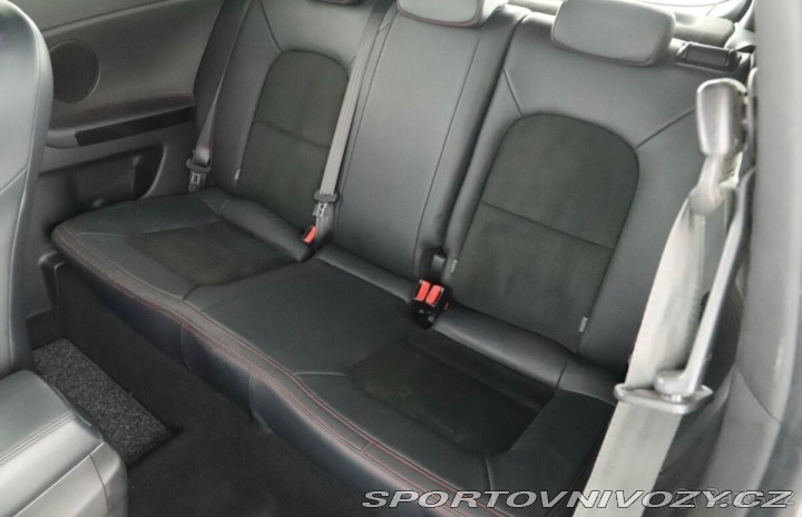 Kia Ceed GT 1,6 GT T-GDI 150 kW | M 1800