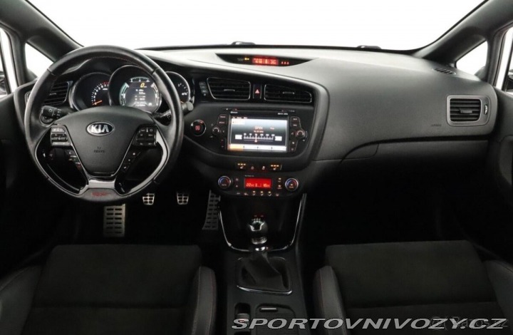 Kia Ceed GT 1,6 GT T-GDI 150 kW | M 1800