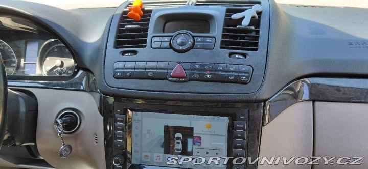 Mercedes-Benz Ostatní modely Viano 3,0 Obytna dodavka 2006