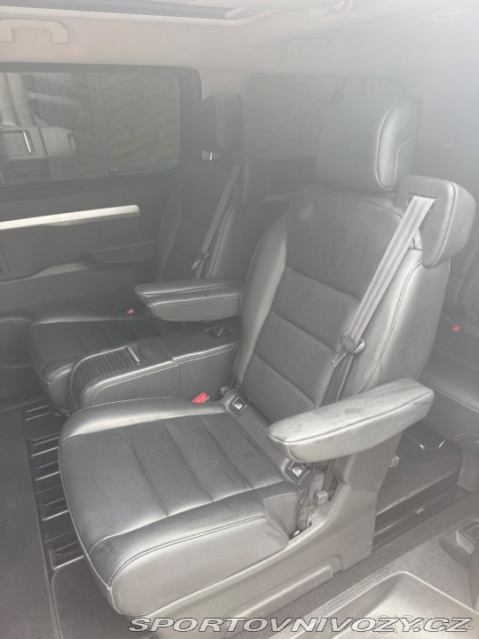 Peugeot Ostatní modely Traveller 2,0 L3 BlueHDI EAT VIP_ 2021