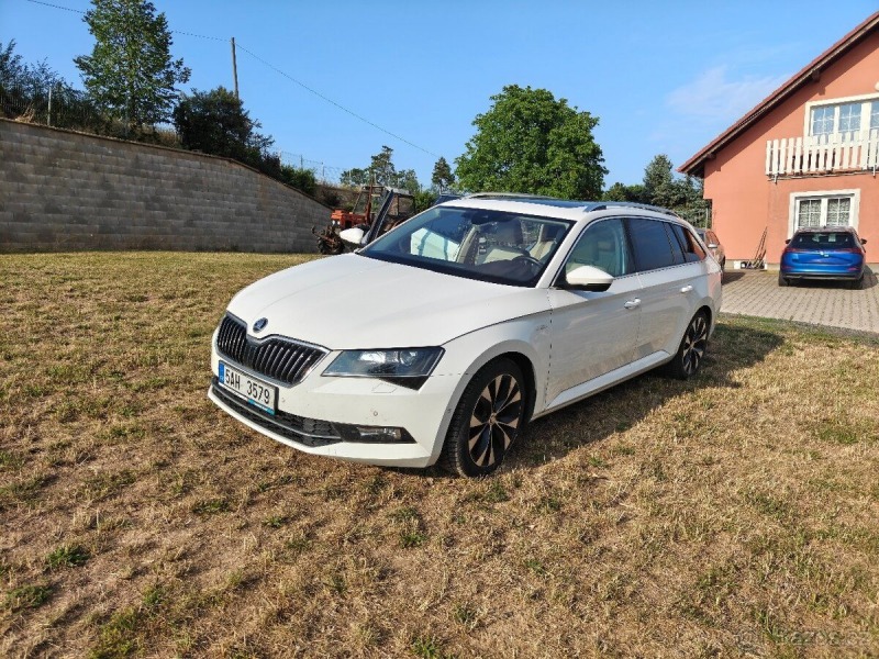 Škoda Superb 2,0 TDI 110kW DSG Lauri