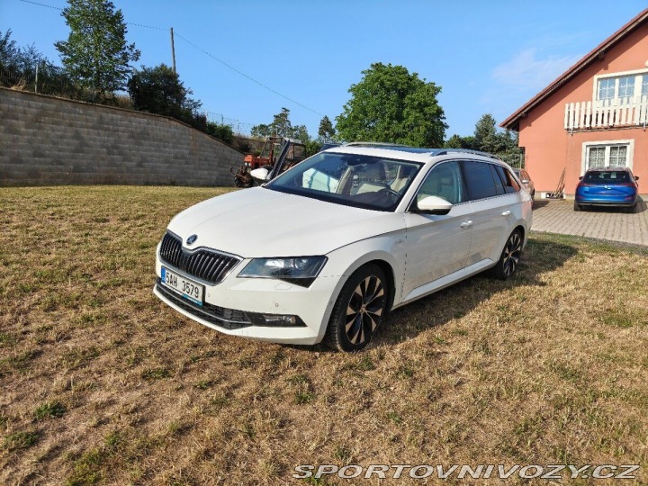 Škoda Superb 2,0 TDI 110kW DSG Lauri 1800
