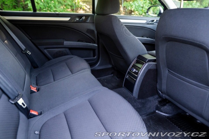 Škoda Superb 2,0   TDI 103 kW ČR 2014