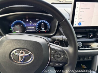 Toyota Ostatní modely Corolla Cross 2,0 4x4 - servis Toyota 1800