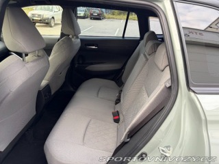 Toyota Ostatní modely Corolla Cross 2,0 4x4 - servis Toyota 1800