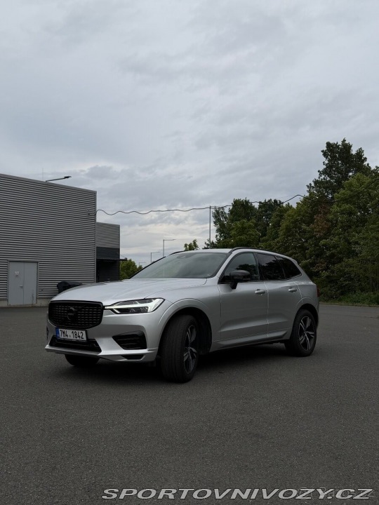 Volvo Ostatní modely XC60 2,0 T5 AWD 2019