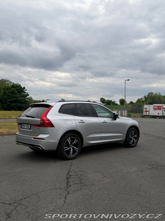 Volvo Ostatní modely XC60 2,0 T5 AWD 2019