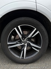 Volvo Ostatní modely XC60 2,0 T5 AWD 2019