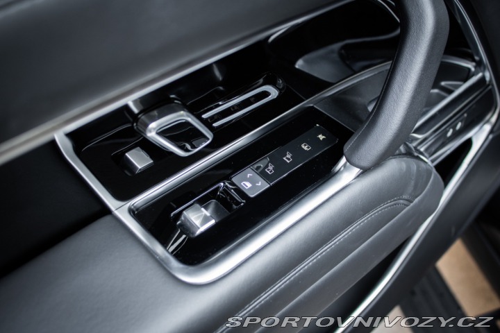 Ostatní značky Ostatní modely Land Rover Range Rover LWB 3.0i PHEV P440e HSE 2022