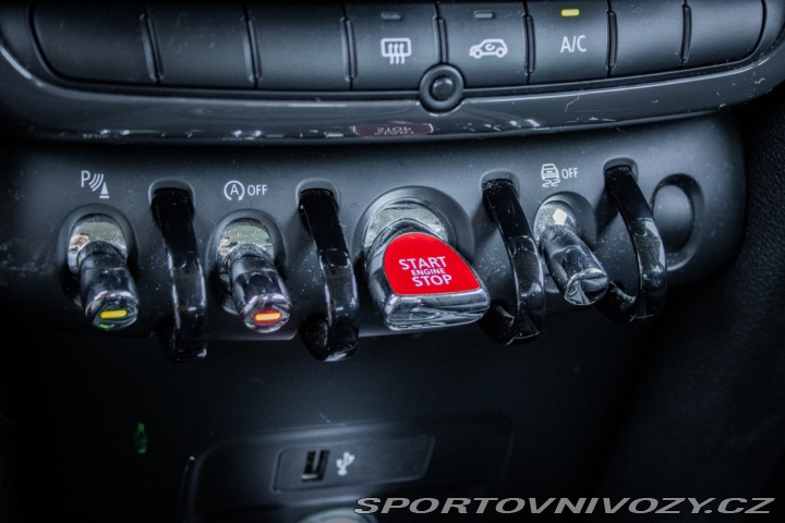 Mini Countryman Cooper A/T, 100kW, A7 / 2021