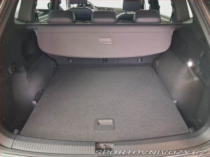 Volkswagen Ostatní modely Tiguan 2.0 TSI 2024