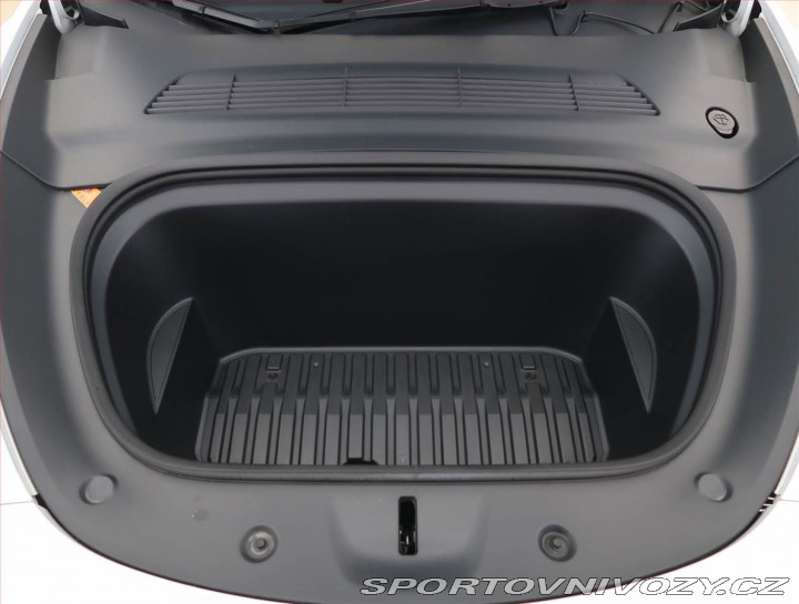 Tesla Model Y Long Range AWD 79kWh, SoH 2023