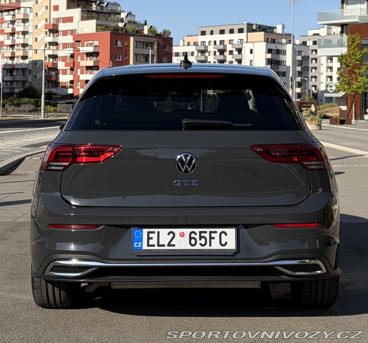Volkswagen Golf GTE 2020