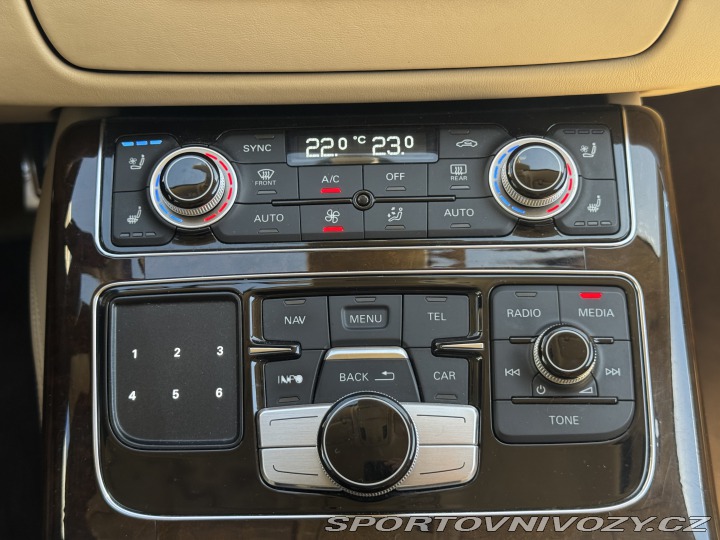 Audi S8 2014