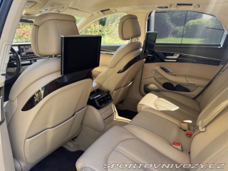 Audi S8  2014