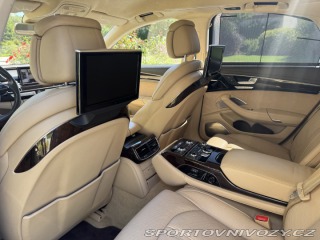 Audi S8  2014