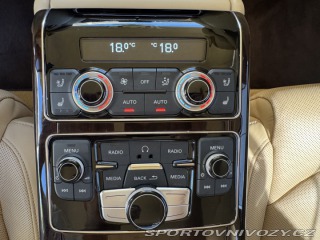 Audi S8  2014
