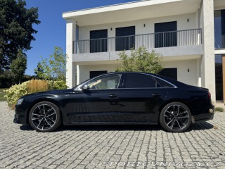 Audi S8  2014