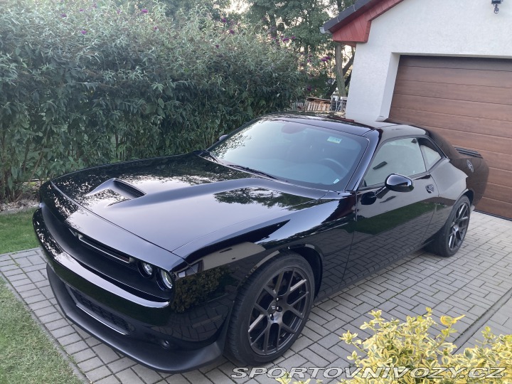 Dodge Challenger osobní 2020